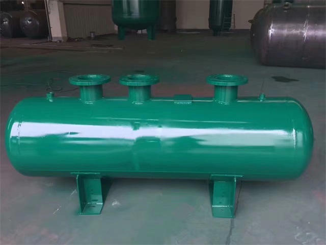乌恰乌恰乌恰蒸汽分气缸 乌恰乌恰乌恰蒸汽分气缸